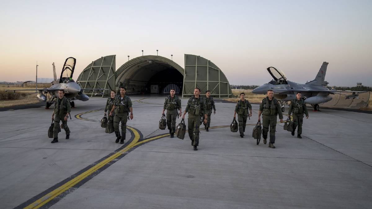 Türk F-16’ları Estonya’ya gidiyor: Pars Filo Rusya'ya karşı 7/24 nöbet tutacak