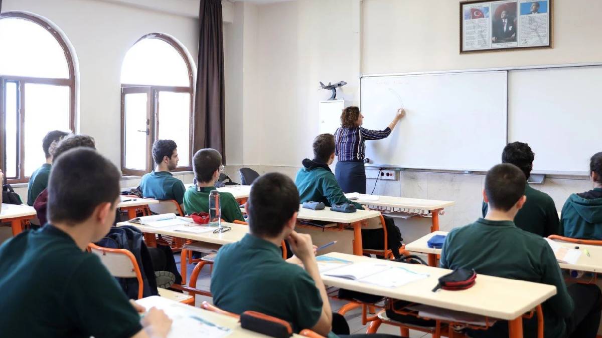 Öğretmenlerden ikinci yabancı dil çağrısı: Almanca yeniden ortak ders olsun