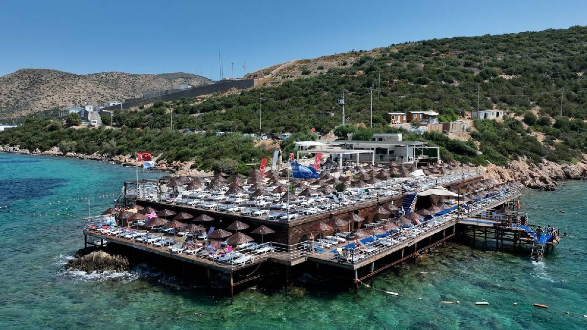 Bodrum'da 'binlerce liralık lahmacun' devri bitti! Giriş ücretsiz, lahmacun 250 TL... İşte yok satan o plajlar