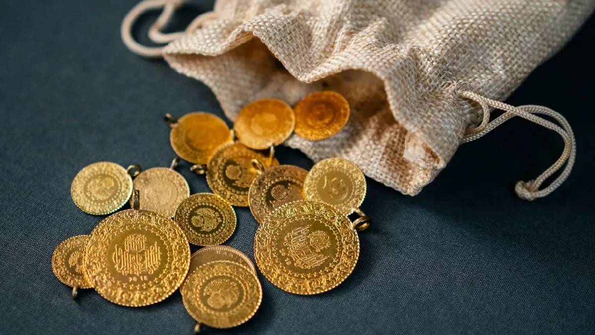 Dünyanın en büyük varlık şirketinden altın tavsiyesi: Az da olsa portföyünüzde bulundurun