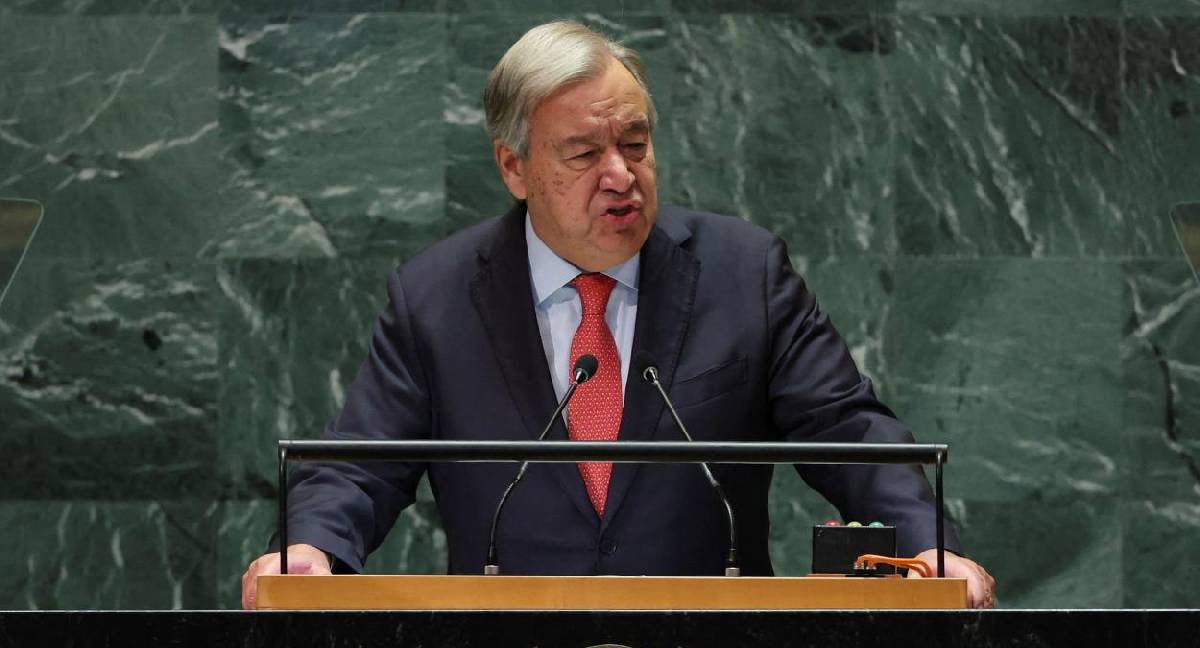 Guterres: İsrail, Suriye'yi kendi haline bırakmalı