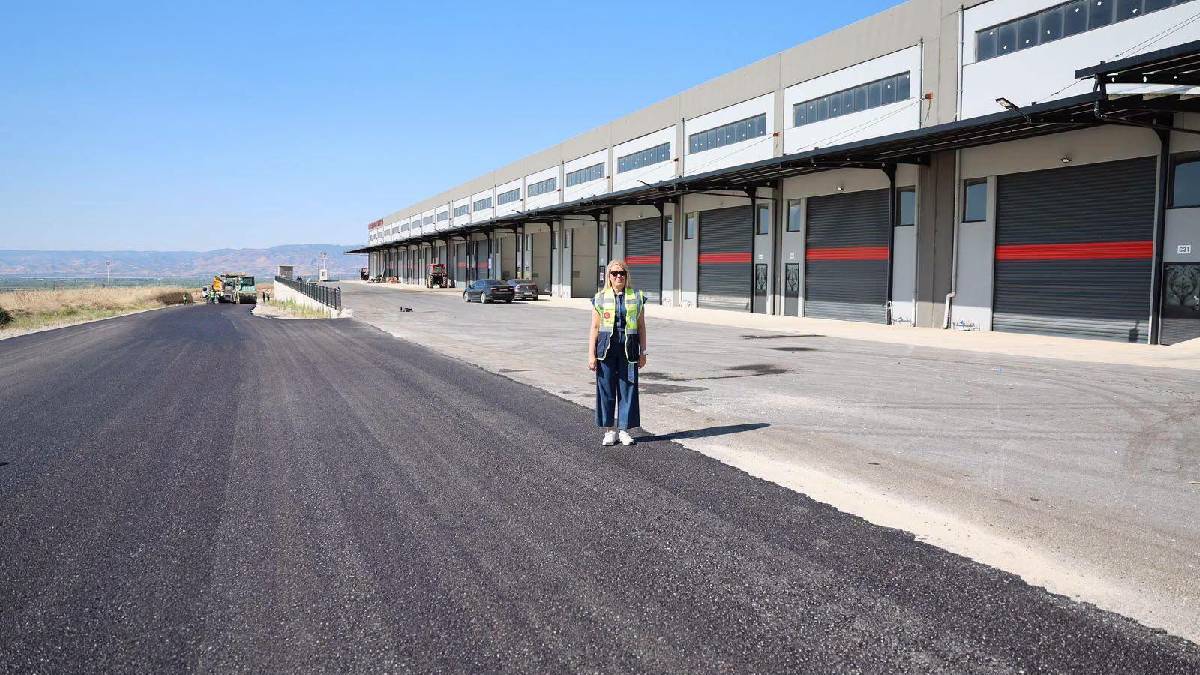 Merkezefendi'de 68 milyon liralık yol ve kavşak yatırımı başladı