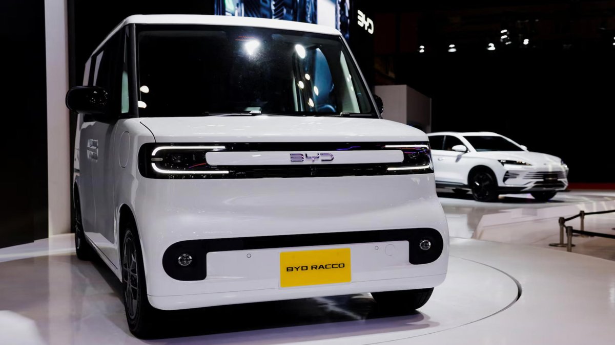 BYD'den otomotiv piyasasını sarsacak hamle: 578 Bin TL'ye 320 Km menzilli yeni elektrikli araç "Racco"!