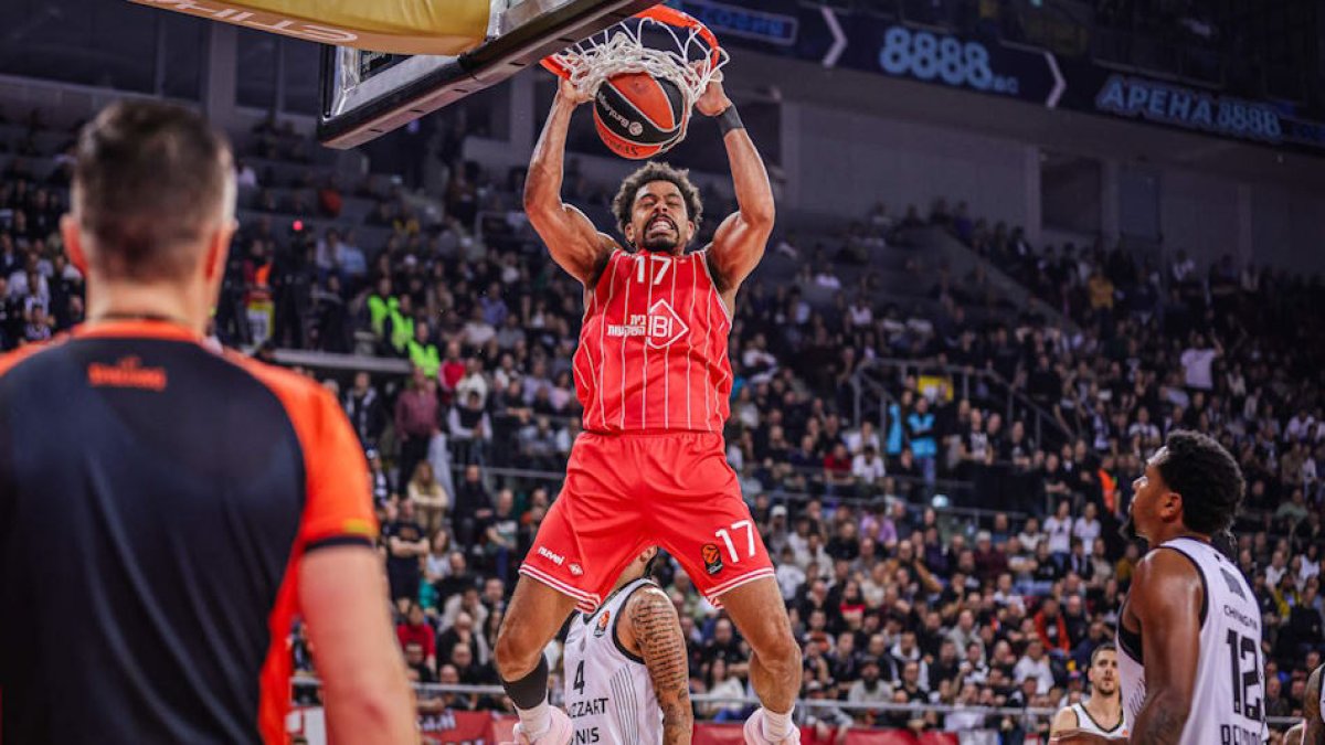 Anadolu Efes’ten Malcolm takviyesi