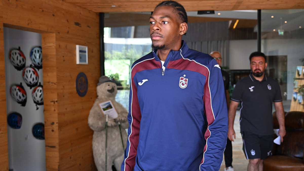 Trabzonspor'un yeni transferi Rene Mitongo kampa katıldı: Burada olmaktan dolayı çok mutluyum