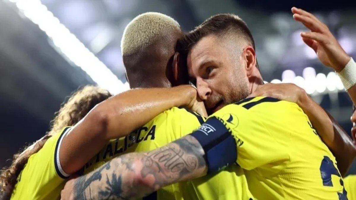 S Sport Plus şifreli mi? Gornik Zabrze - Fenerbahçe maçı nasıl, nereden izlenir?