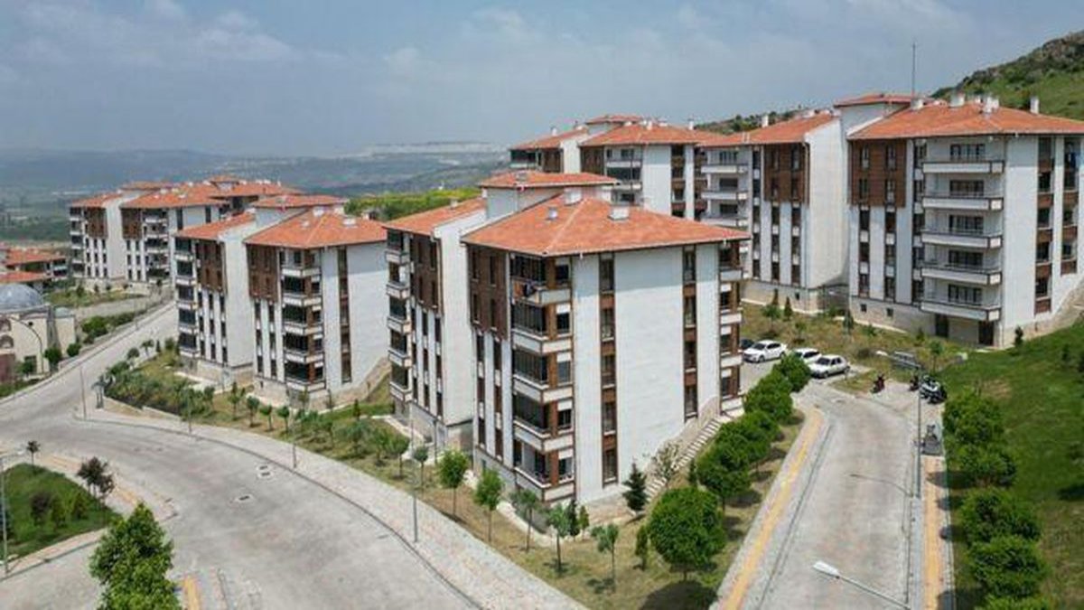 Cam balkonlar sökülecek mi? 2026 yeni cam balkon yaptırma şartları neler?