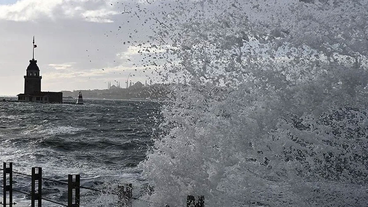 AKOM’dan İstanbul için kuvvetli rüzgâr ve fırtına uyarısı