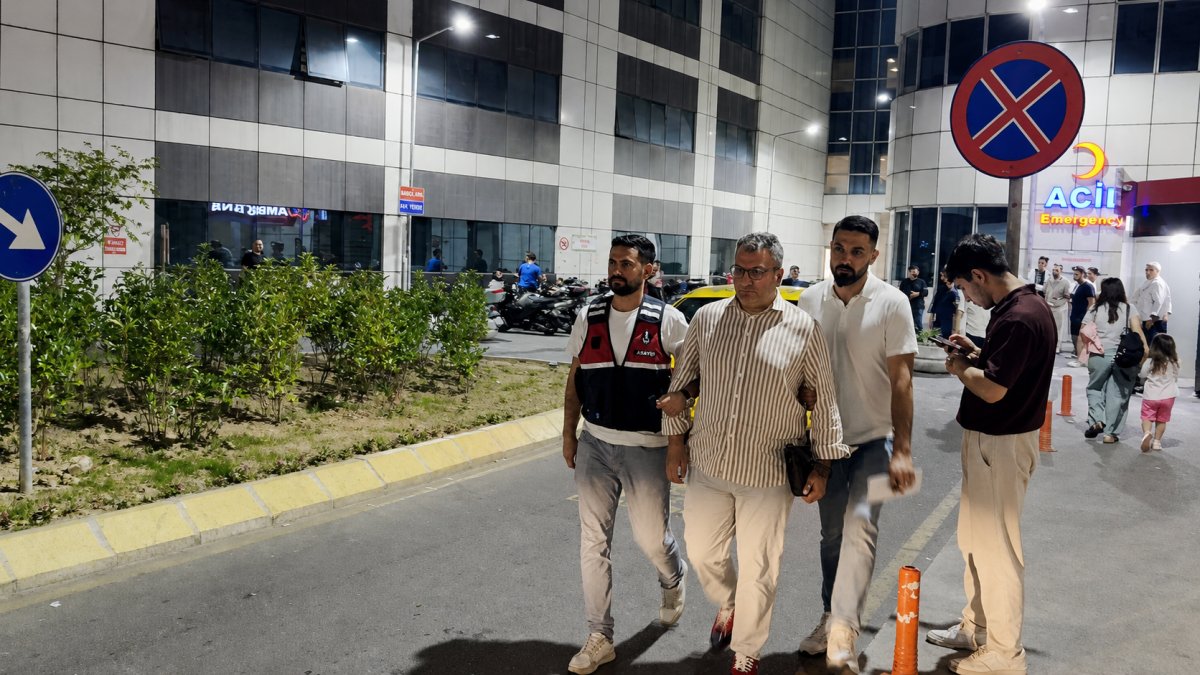 Jandarma ekiplerince yakalandı: Cem Küçük iki suçtan gözaltına alındı