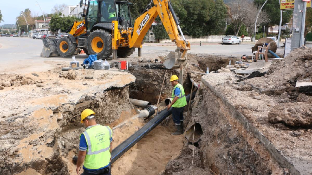 Kemer’in içmesuyu ve kanalizasyon altyapısı yenileniyor