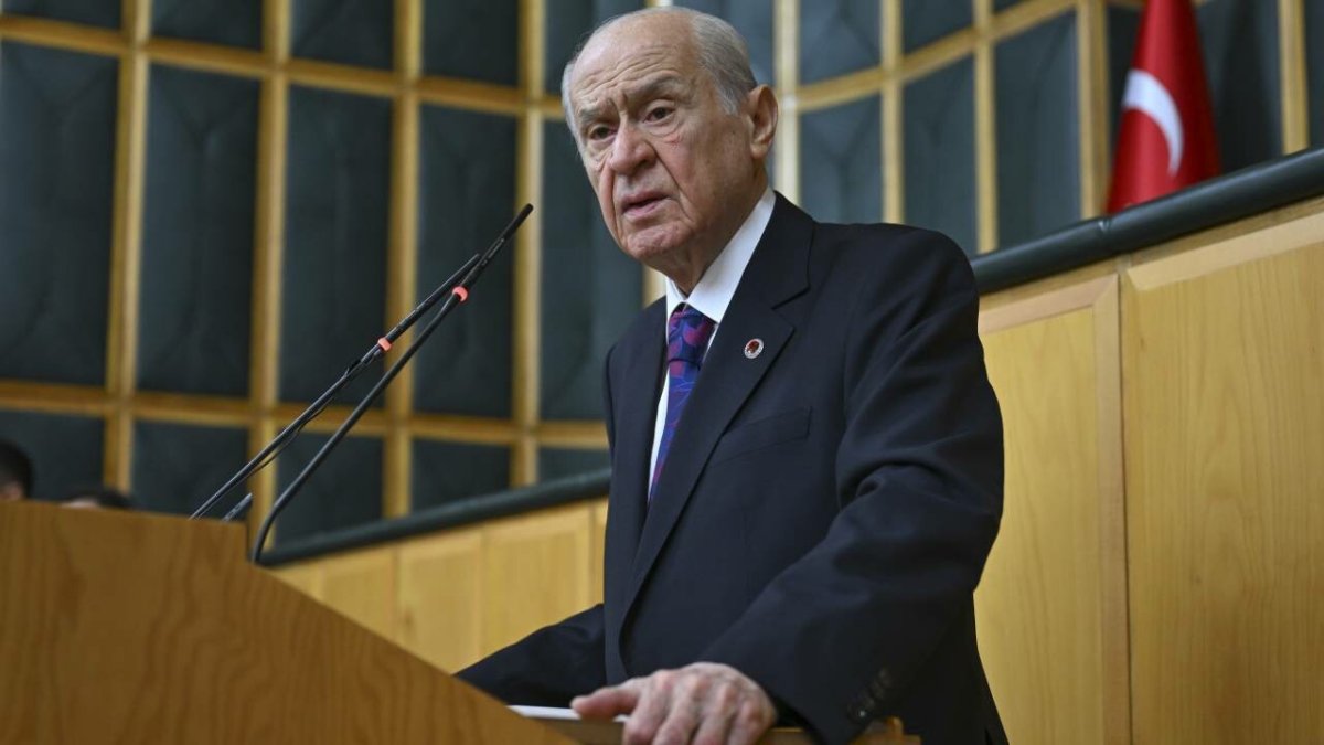 Devlet Bahçeli: Savunma sanayi politik ihtilaflardan bağımsız konumlanmalı