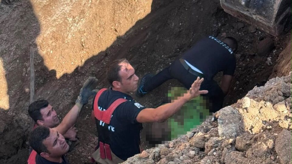 Hatay'da altyapı çalışması sırasında heyelan: 1 ölü
