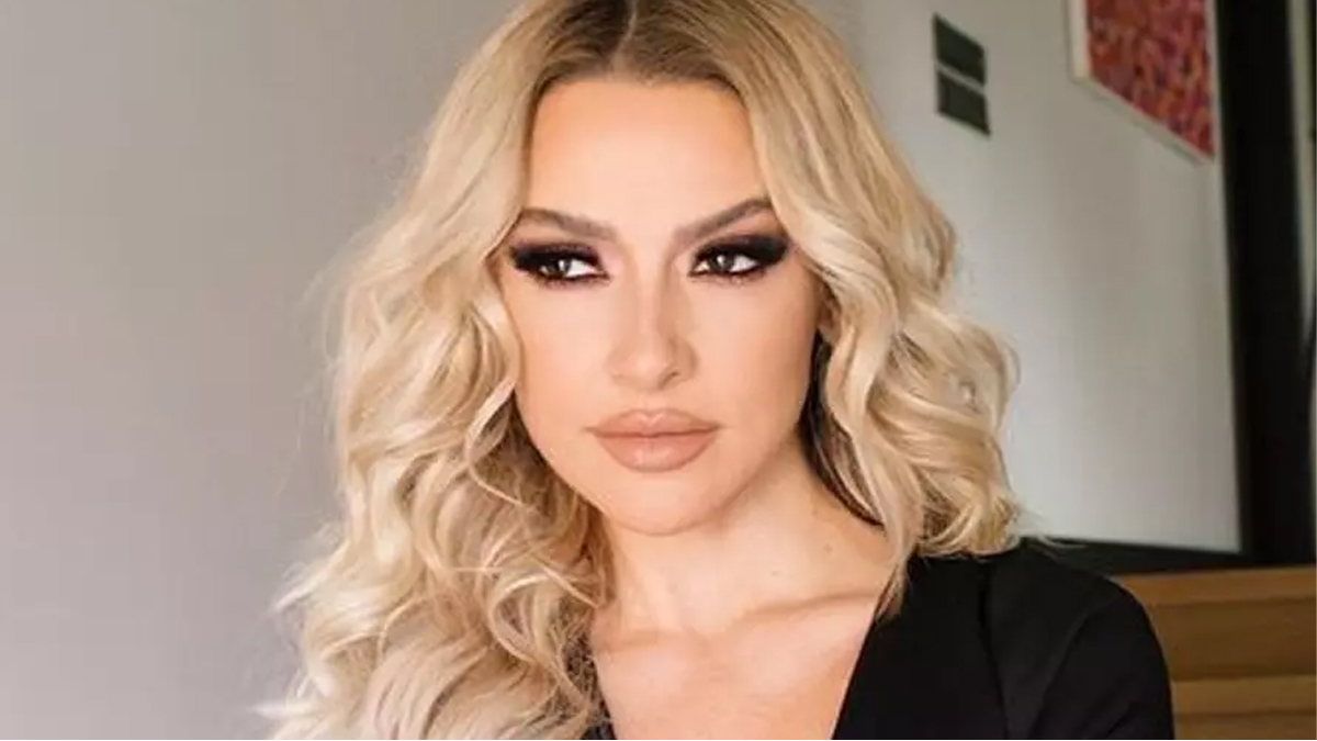 Hadise’den alkış toplayan hareket: Didim konserindeki minik hayranına verdiği sözü tuttu!