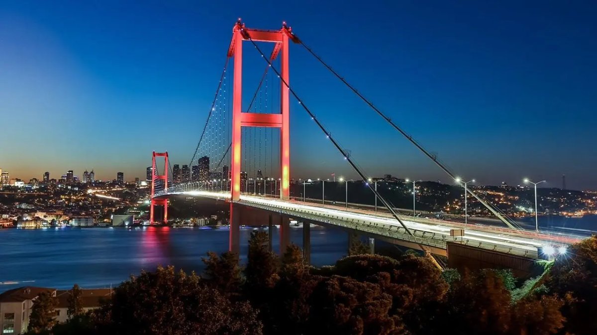 İstanbul trafiğine gece düzenlemesi: Köprü belgesel çekimi için kapanacak