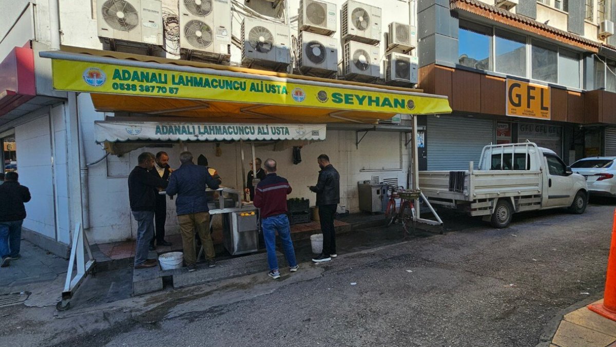 Görüntüler Türkiye'yi ayağa kaldırmıştı: Lahmacuncu Ali'nin tezgâhı kaldırıldı