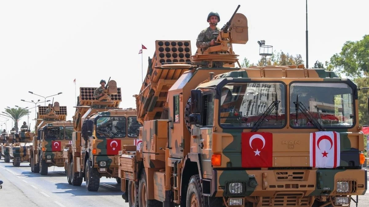 Bakan Güler'den Kıbrıs açıklaması: Askeri hazırlıklar mevcut