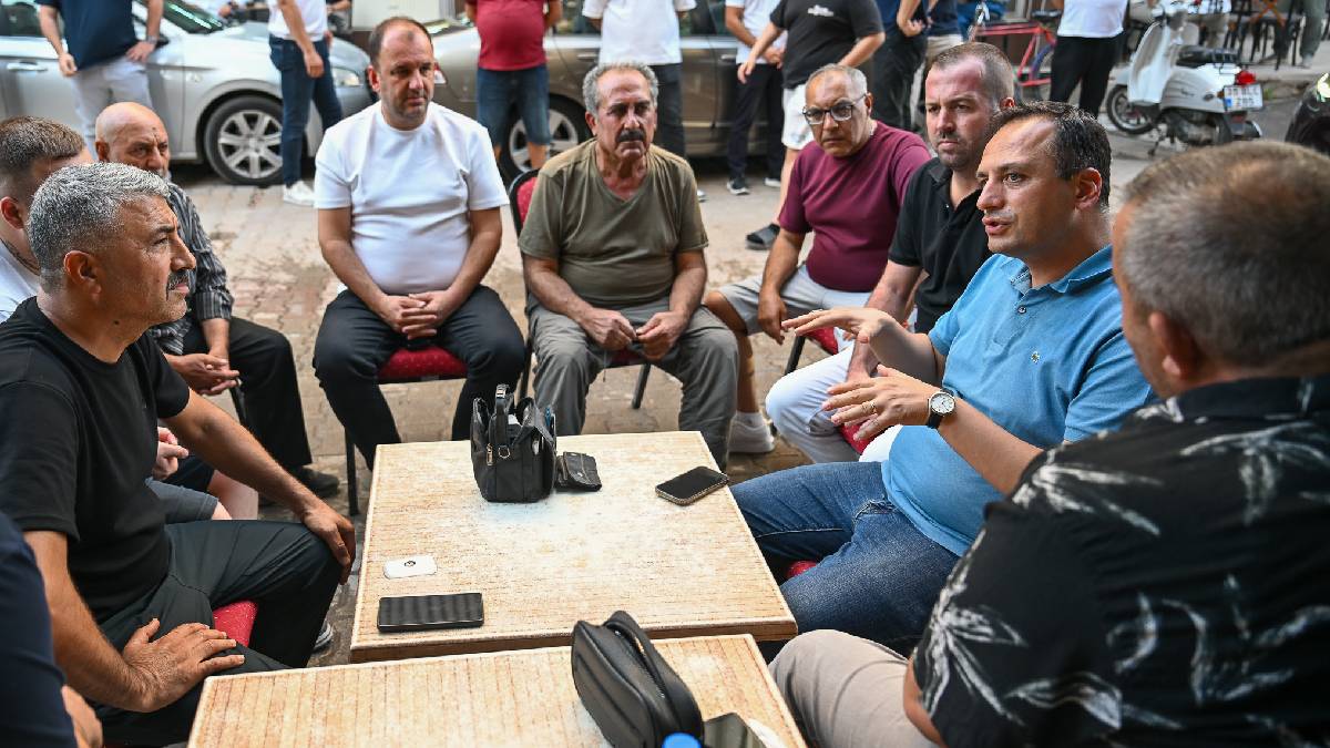 Başkan Eşki’den Çamdibi’nde esnaf turu