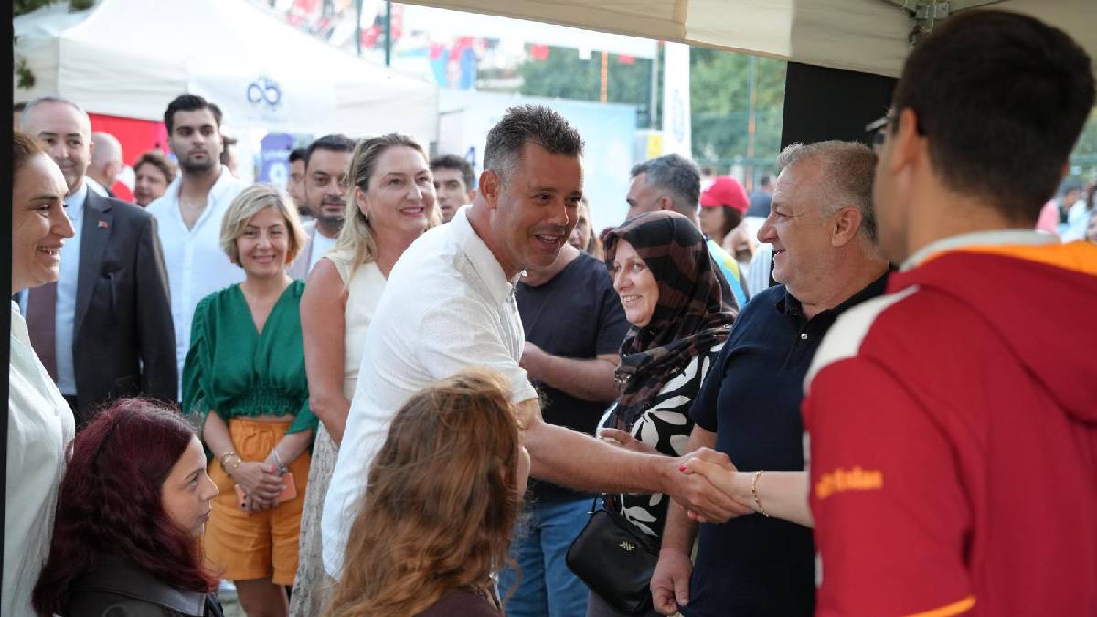 Çorlu Belediyesinden gençlere rehberlik hizmeti