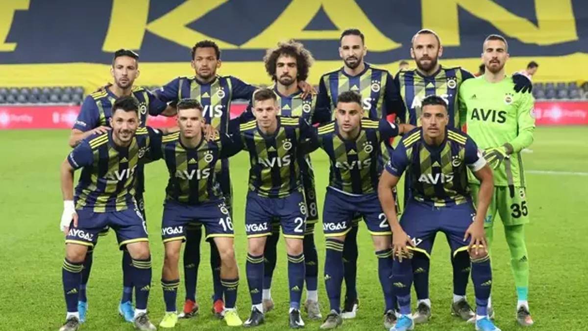 Fenerbahçe'nin eski yıldızından sürpriz anlaşma! 2.Lig ekibine transfer oldu