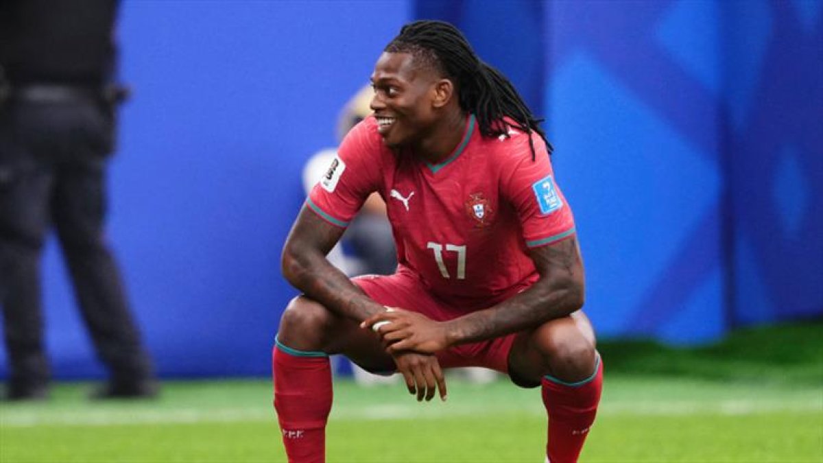 Fenerbahçe Rafael Leao için ısrarcı
