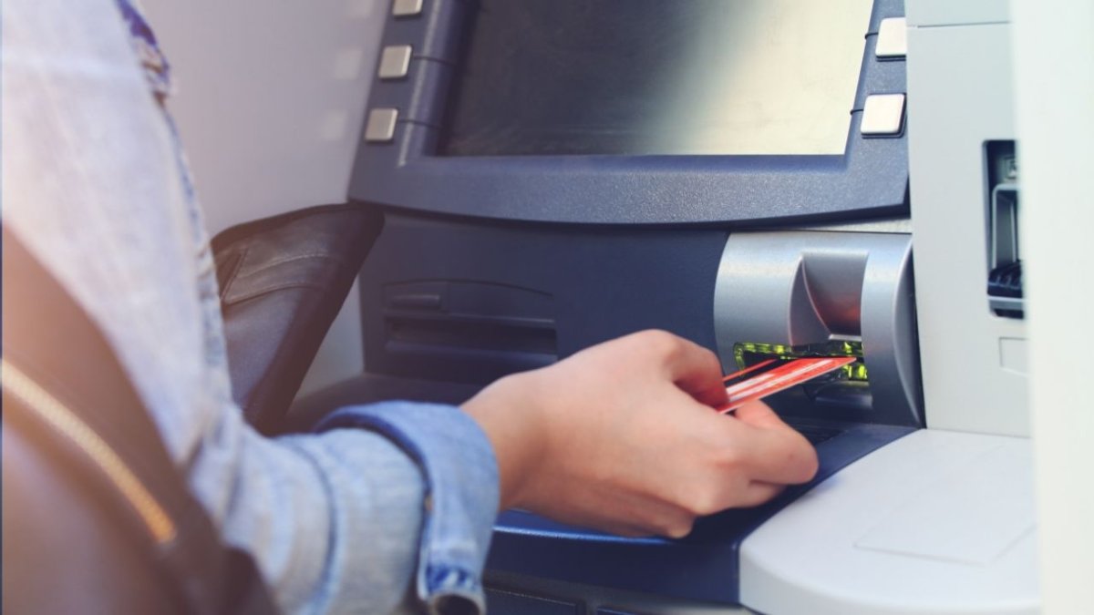 Bankamatiklerde işler değişti! Para çekerken şok yaşamak istemeyenler dikkat: Banknotlar artık yok!