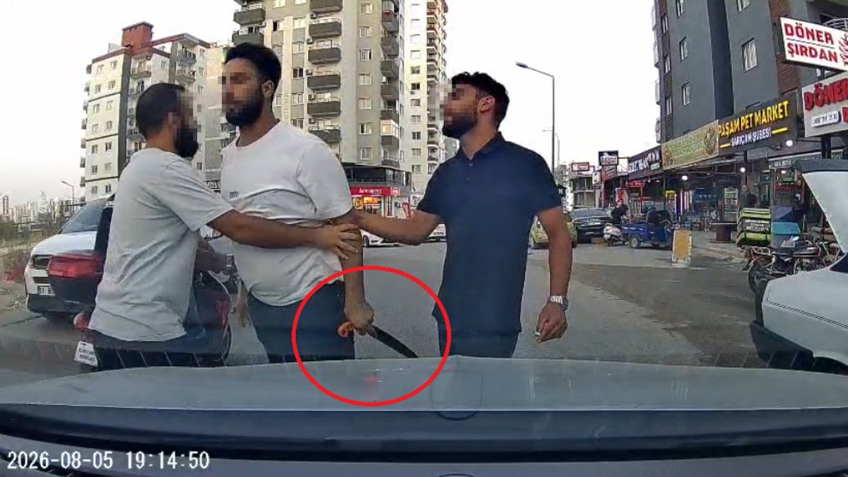 Adana'da akılalmaz dehşet: Tartıştığı sürücüye testereyle saldırmaya çalıştı