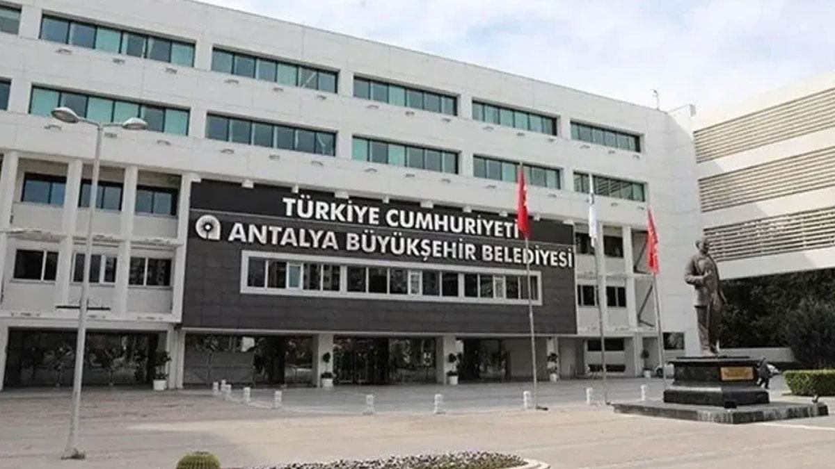 Antalya Büyükşehir soruşturmasında 2 kişi serbest