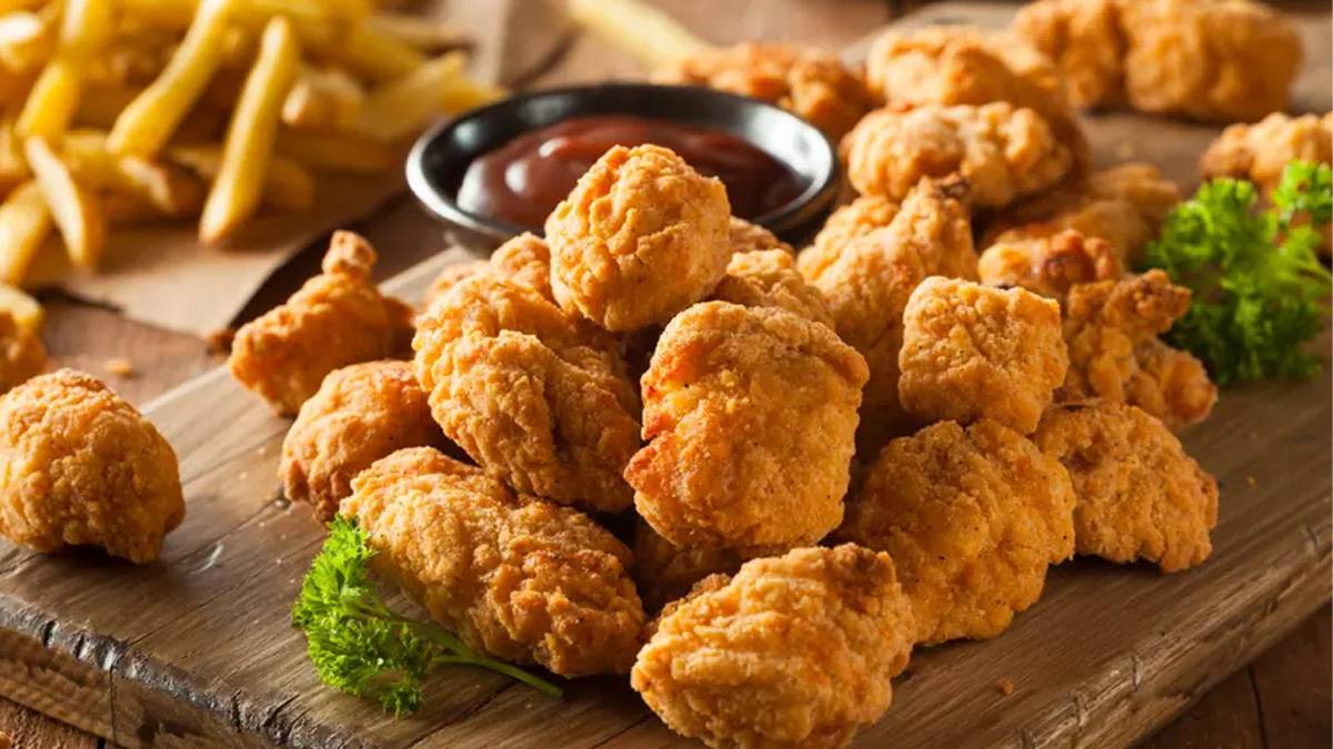 Dışarıdan almaya son: Katkısız ve çıtır ev yapımı tavuk nugget nasıl yapılır?