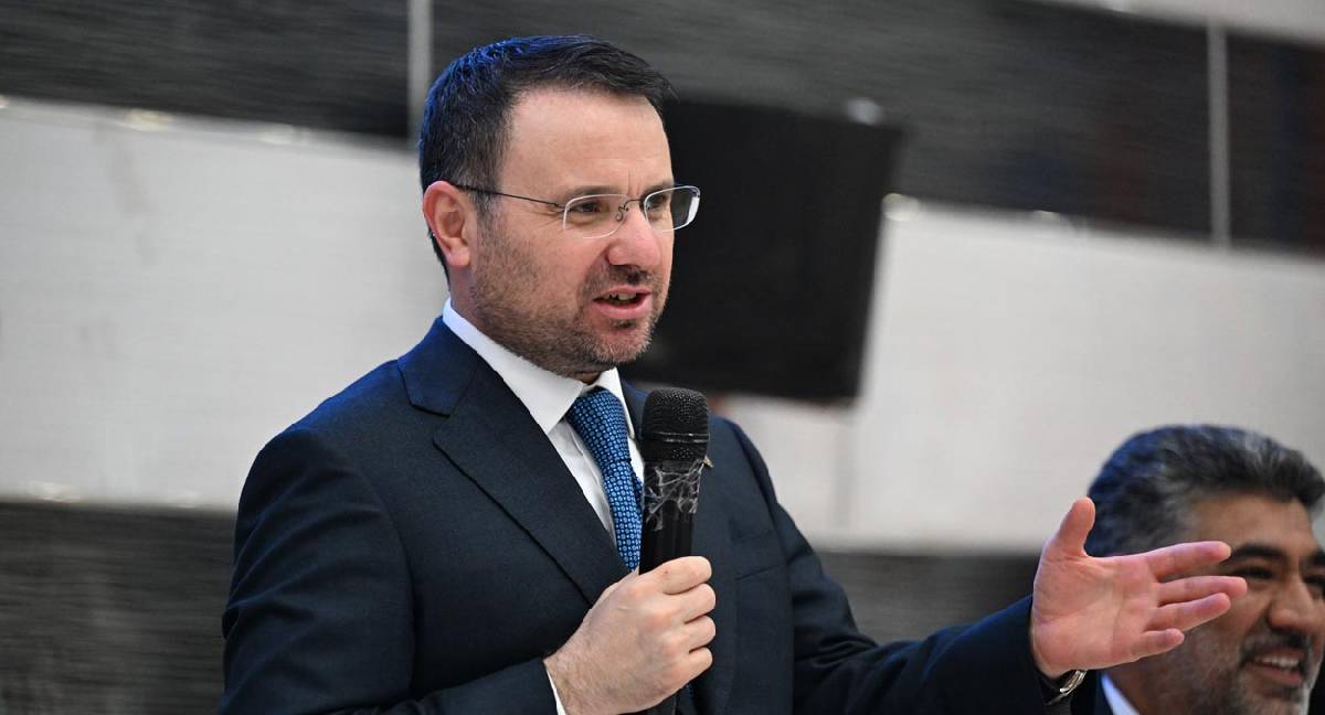 Gürlek: Eğer bir tuğla çekilmesi gerekiyorsa o tuğlayı biz çekeceğiz