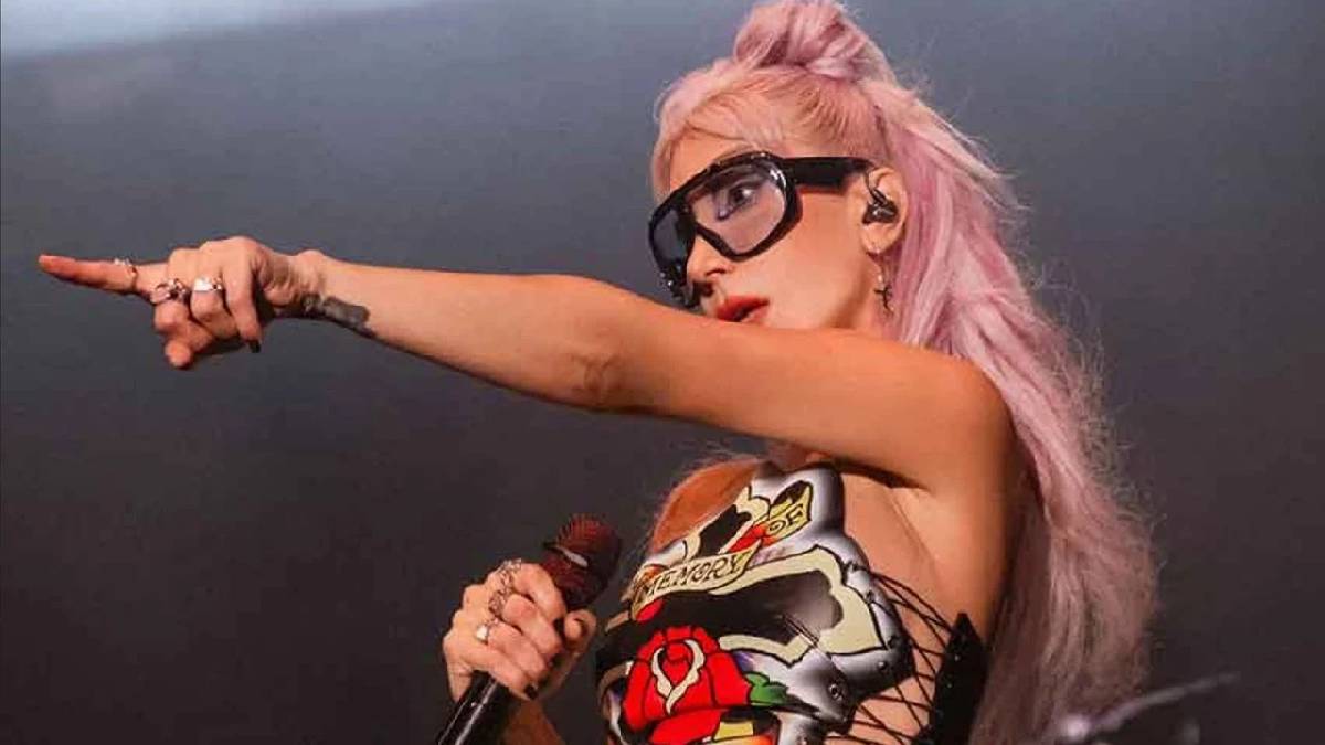 Hande Yener ticarete atıldı! Yıllanmış eşyaları yeni gelir kaynağı oldu
