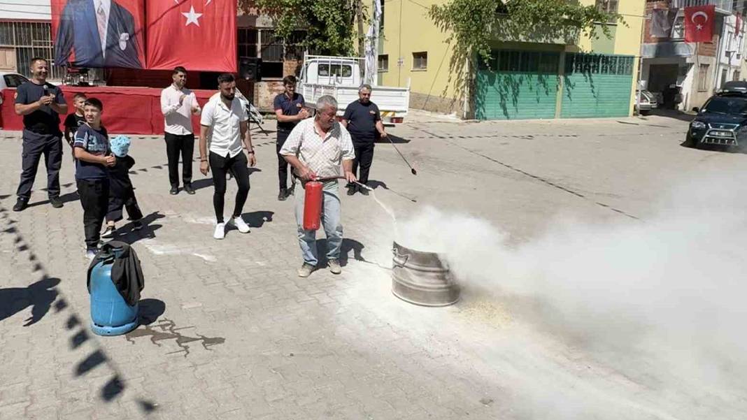 Acı tecrübe tedbire dönüştü: 53 yıl önce yanan Aşağıkayı Köyü kendi yangın söndürme sistemini kurdu
