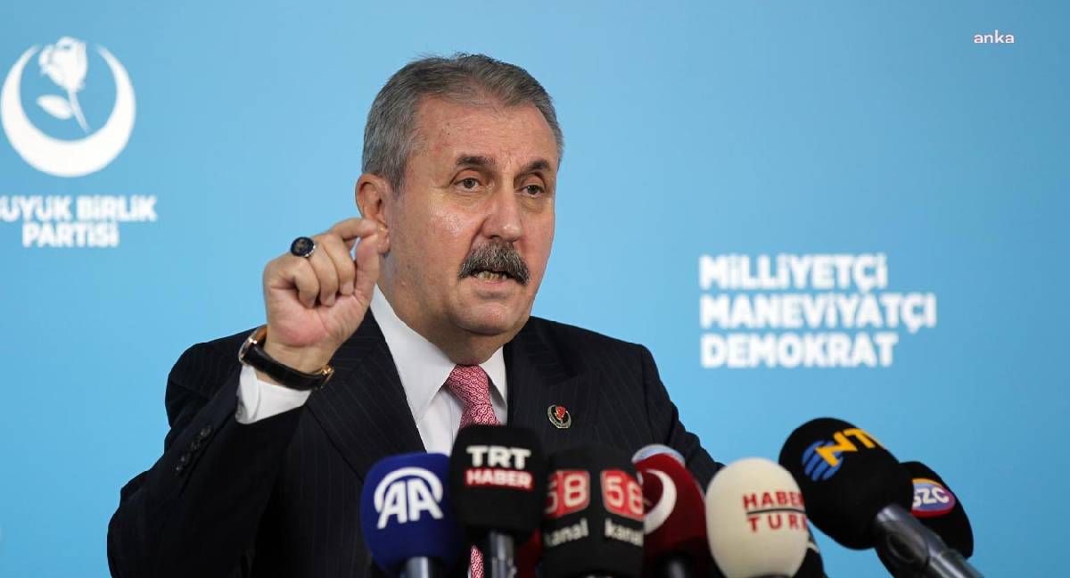 Destici'den çerçeve yasa tepkisi: Uluslararası tecrübenin çok gerisinde