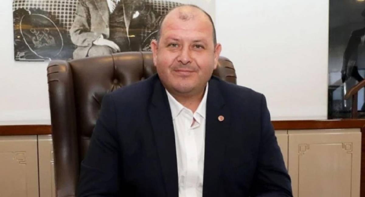 Menderes Belediye Başkanı Çiçek görevden uzaklaştırıldı