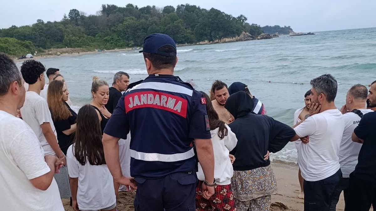 Kandıra'da kahreden olay: Ablasını kurtarmak için denize girdi, hayatını kaybetti