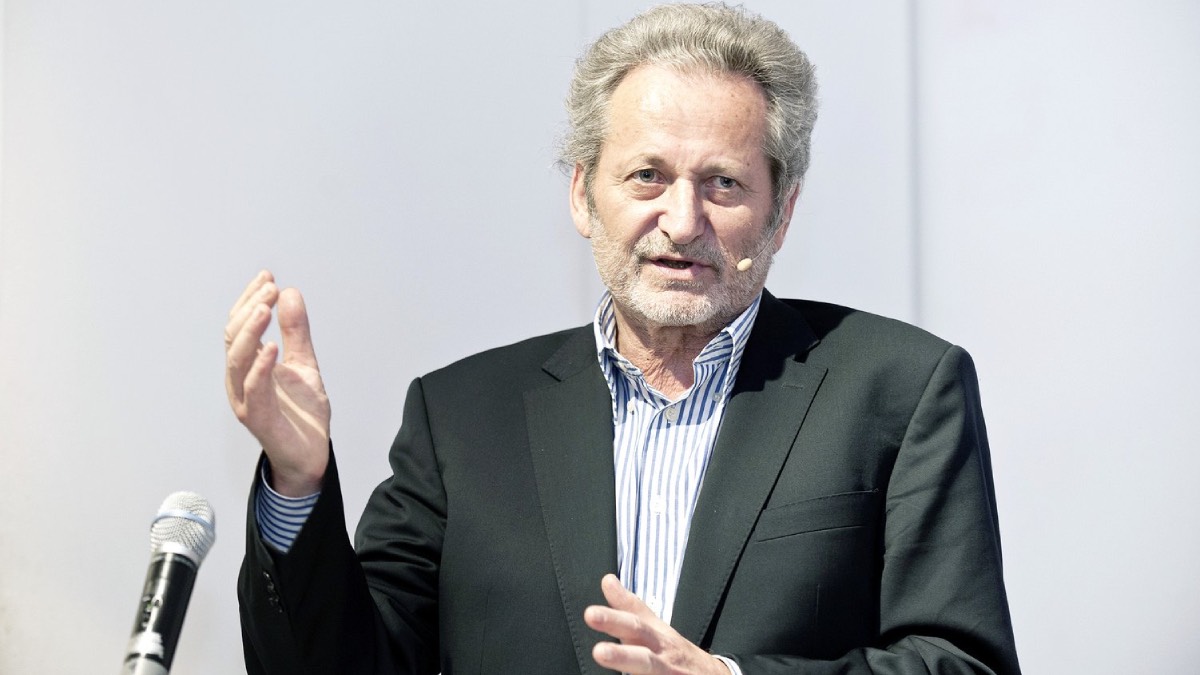 Alman yazar Rügemer:  ‘Merz Almanya’yı yoksullaştırıyor ABD’yi zenginleştiriyor’