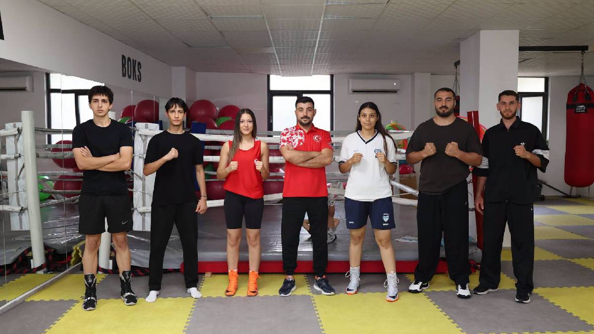 Boks Şampiyonası’nda Merkezefendi’yi temsil edecekler