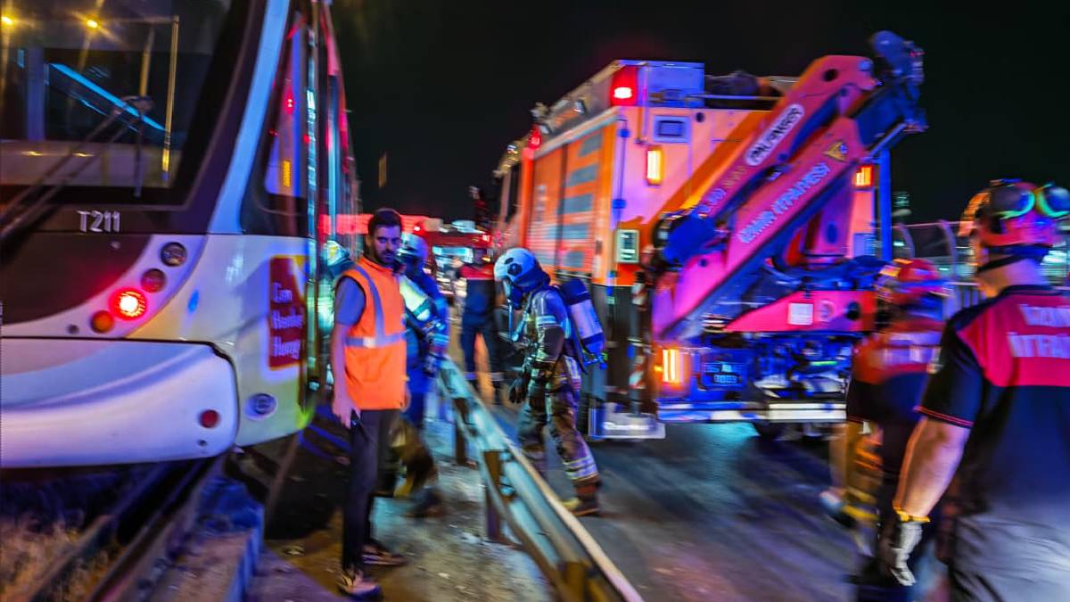 Konak Tramvayı’nda nefes kesen tatbikat