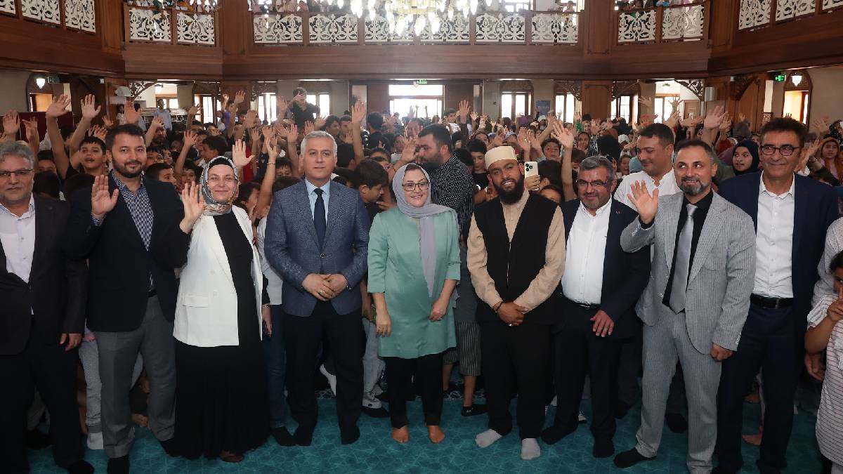 Gaziantep Büyükşehir’den Değerler Eğitimi Yaz Okulu Cami Şenliği programı!
