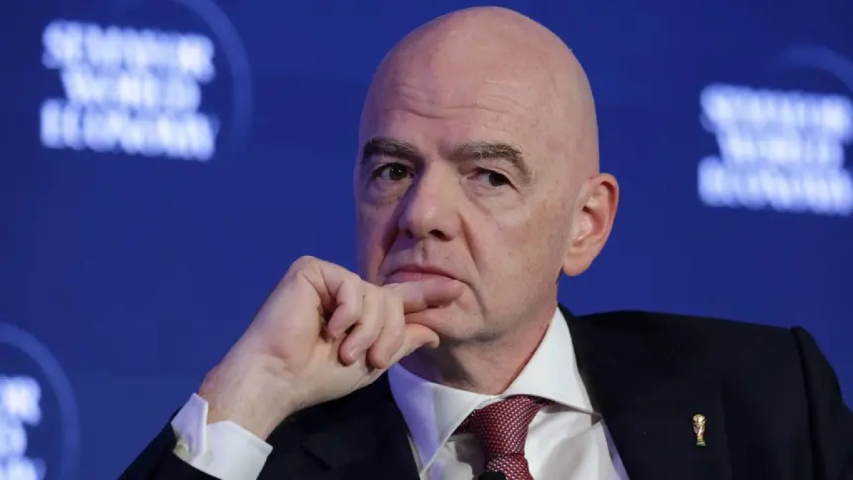 Dünyada FIFA’ya tepkiler büyüyor