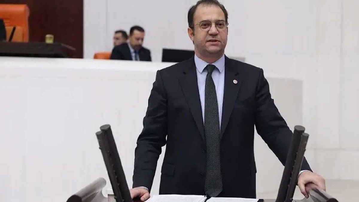 Beraber güvenliği demokrasiyle, cumhuriyeti özgürlükle güçlü kılalım