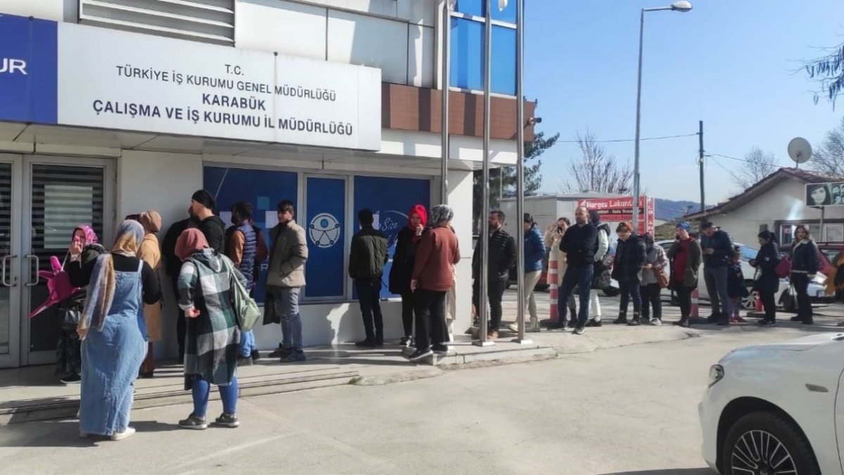 İŞKUR'dan iş arayanlara 83 Bin yeni fırsat! En çok hangi mesleklerde eleman aranıyor, en fazla ilan hangi illerde?