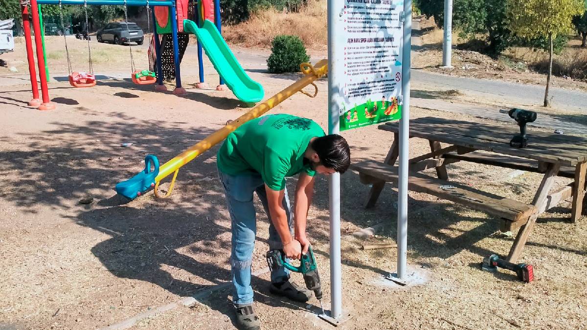 Efeler’in çocuk parklarında güvenlik mesaisi