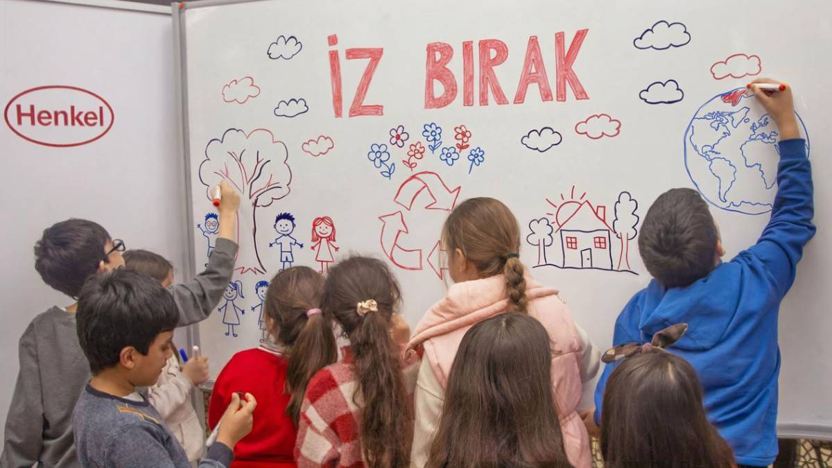 Yangının izleri yeşererek siliniyor: Türk Henkel'in 'İz Bırak' projesi İzmirli çocuklara umut oldu