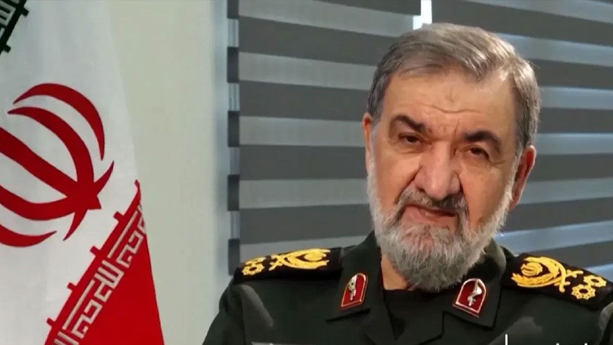 İran'dan Hürmüz resti: Şartlar kabul edilene kadar açılmayacak