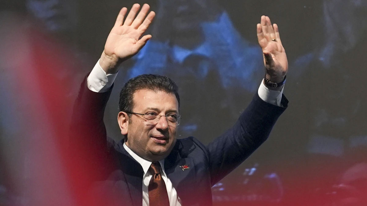 Ekrem İmamoğlu CHP'den istifasını duyurdu: Yeni bir yol açıyoruz