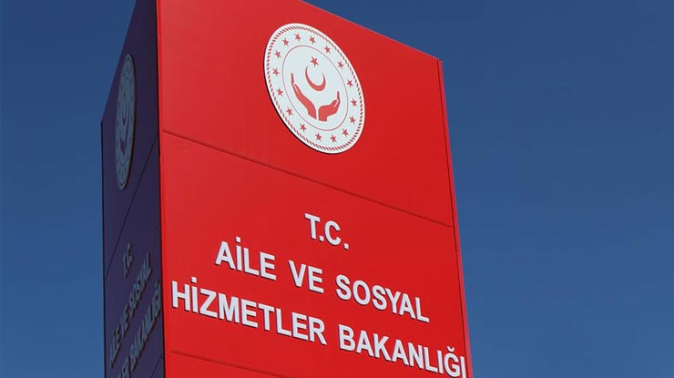 Bakanlıktan “küçük trans çocuklara örnek olacağız” paylaşımlarına suç duyurusu