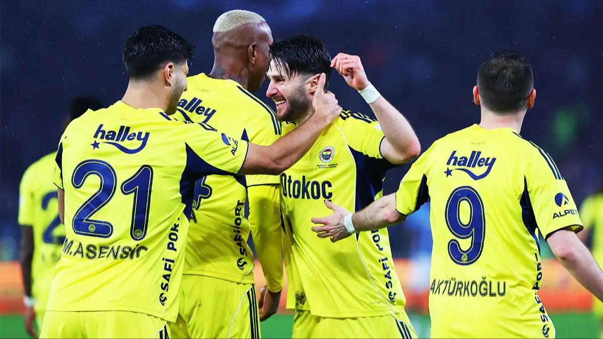 Fenerbahçe'ye TFF'den fikstür şoku! Fenerbahçe- Gençlerbirliği maçı ertelendi mi?