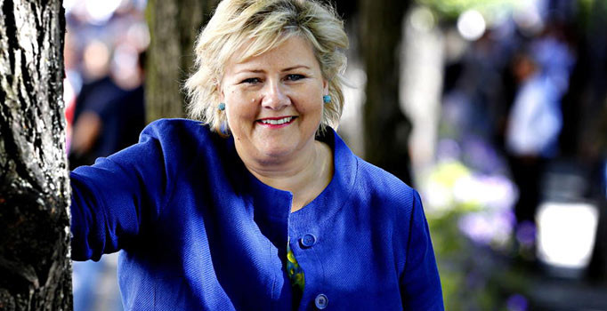Facebook Norveç Başbakanı'nı Erna Solberg'in paylaşımını sansürledi