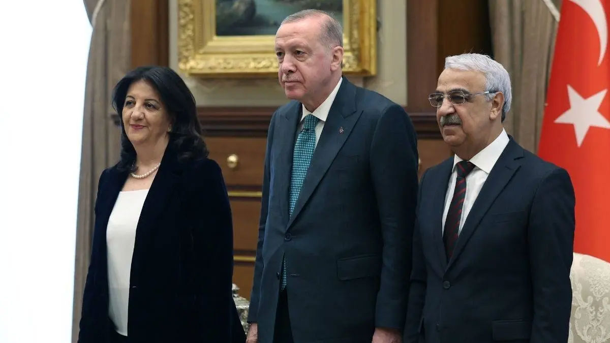 Erdoğan ile İmralı heyeti görüşmesi başladı