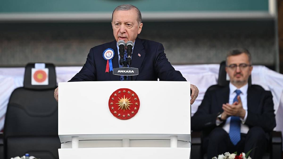 Cumhurbaşkanı Erdoğan: 467 oyla kabul edilen teklif tarihi bir adımdır